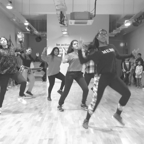 Tamil Dance Classes in Birmingham Jeya Raveendran Dance Academy