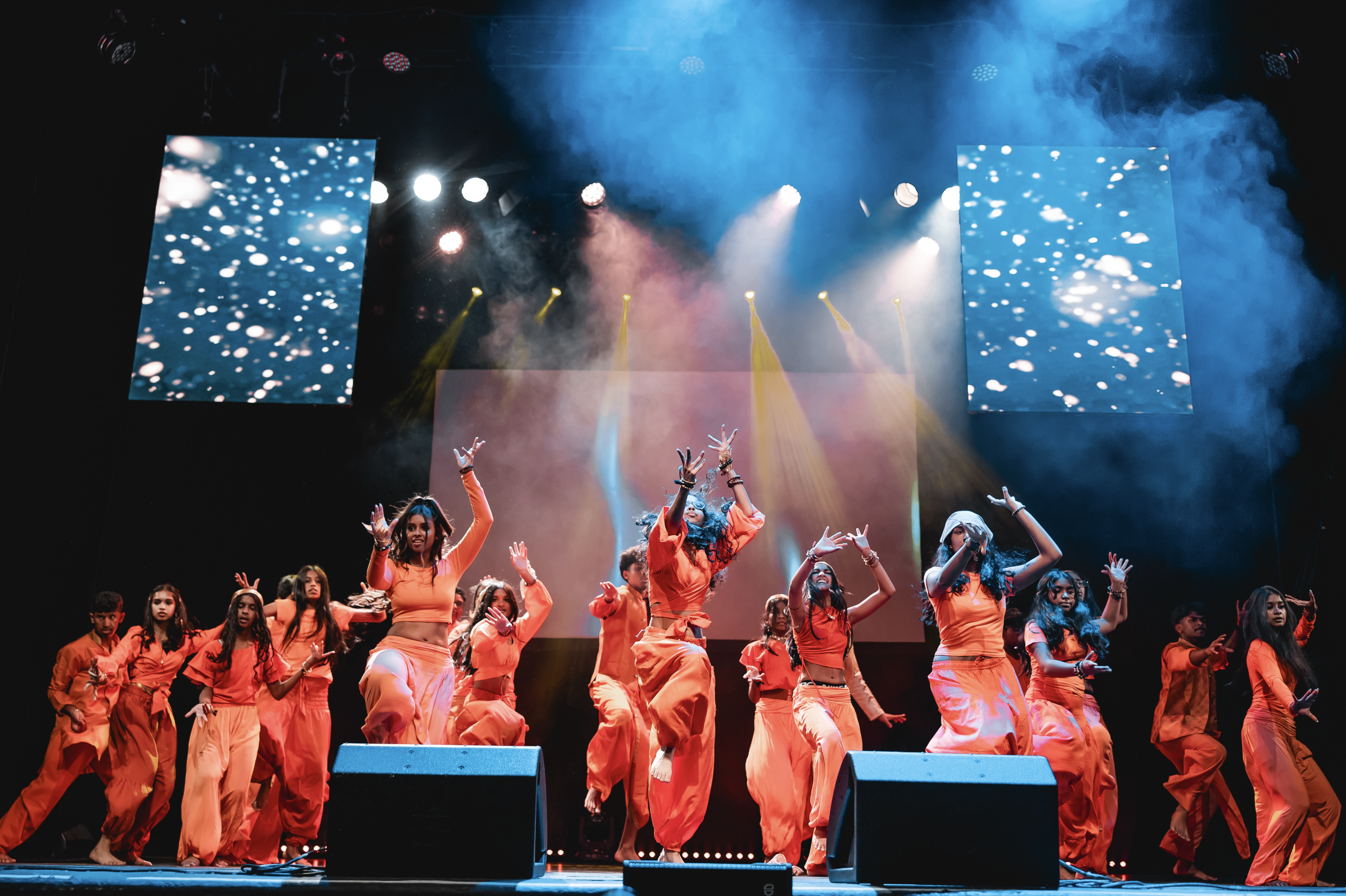Students performing at the JRDA Live annual dance show